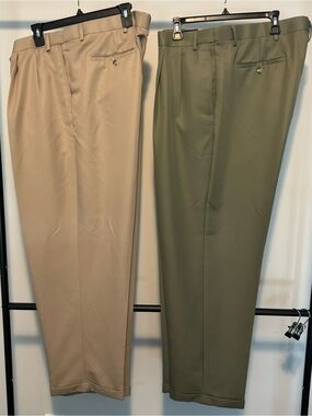 TWO Pairs of Roundtree & Yorke Men's Dress Pants in Khaki and Olive